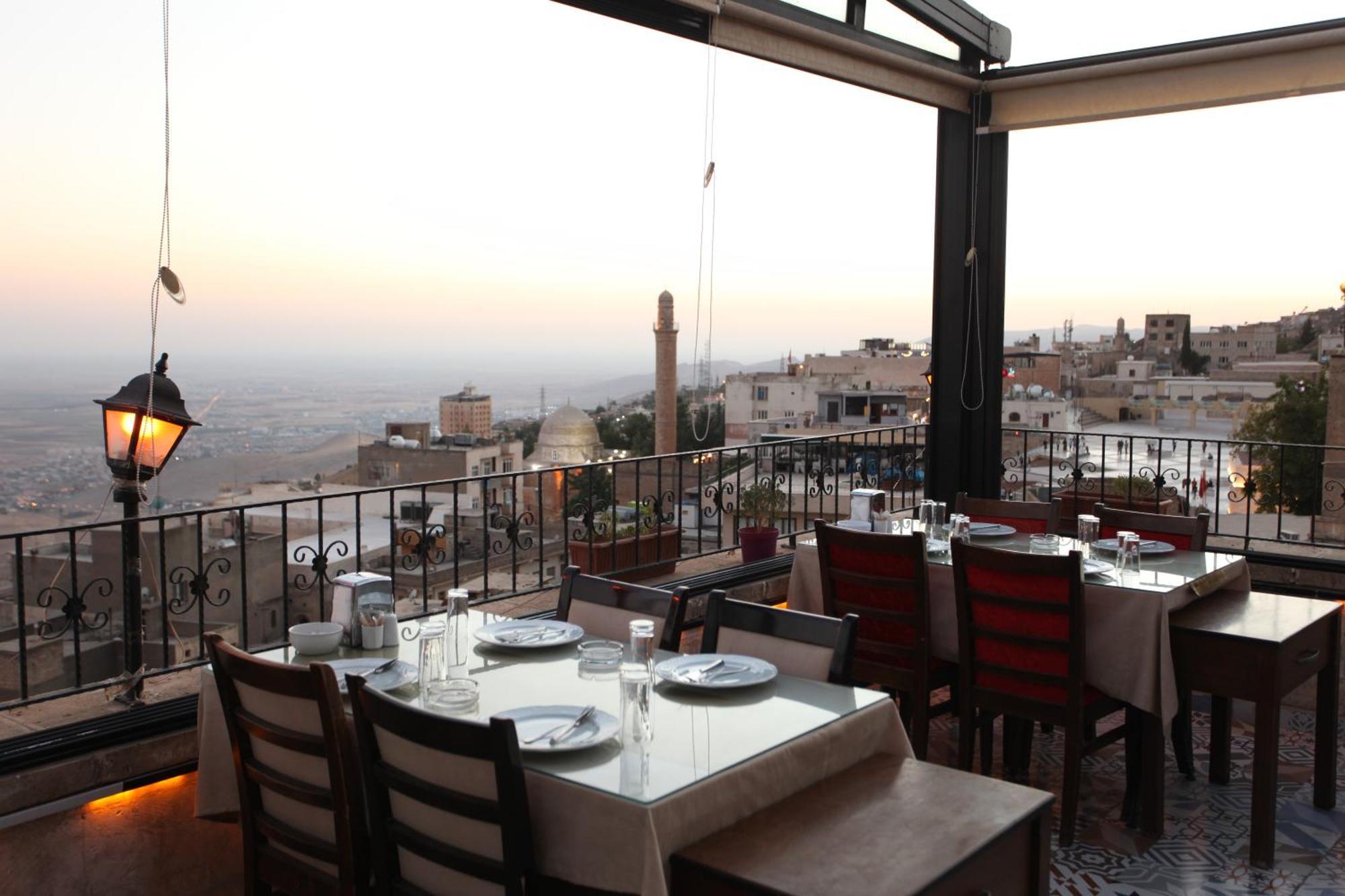 Tughan Hotel Mardin Extérieur photo