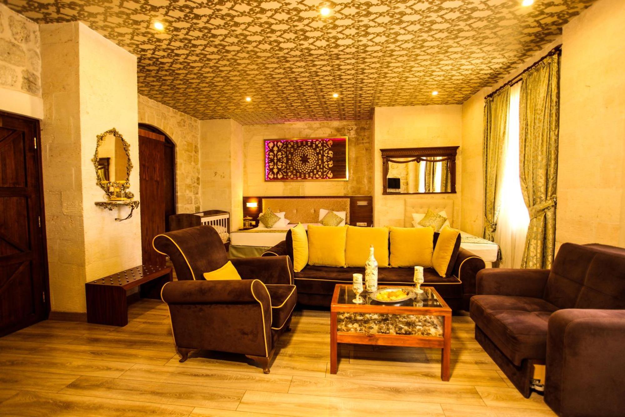 Tughan Hotel Mardin Extérieur photo