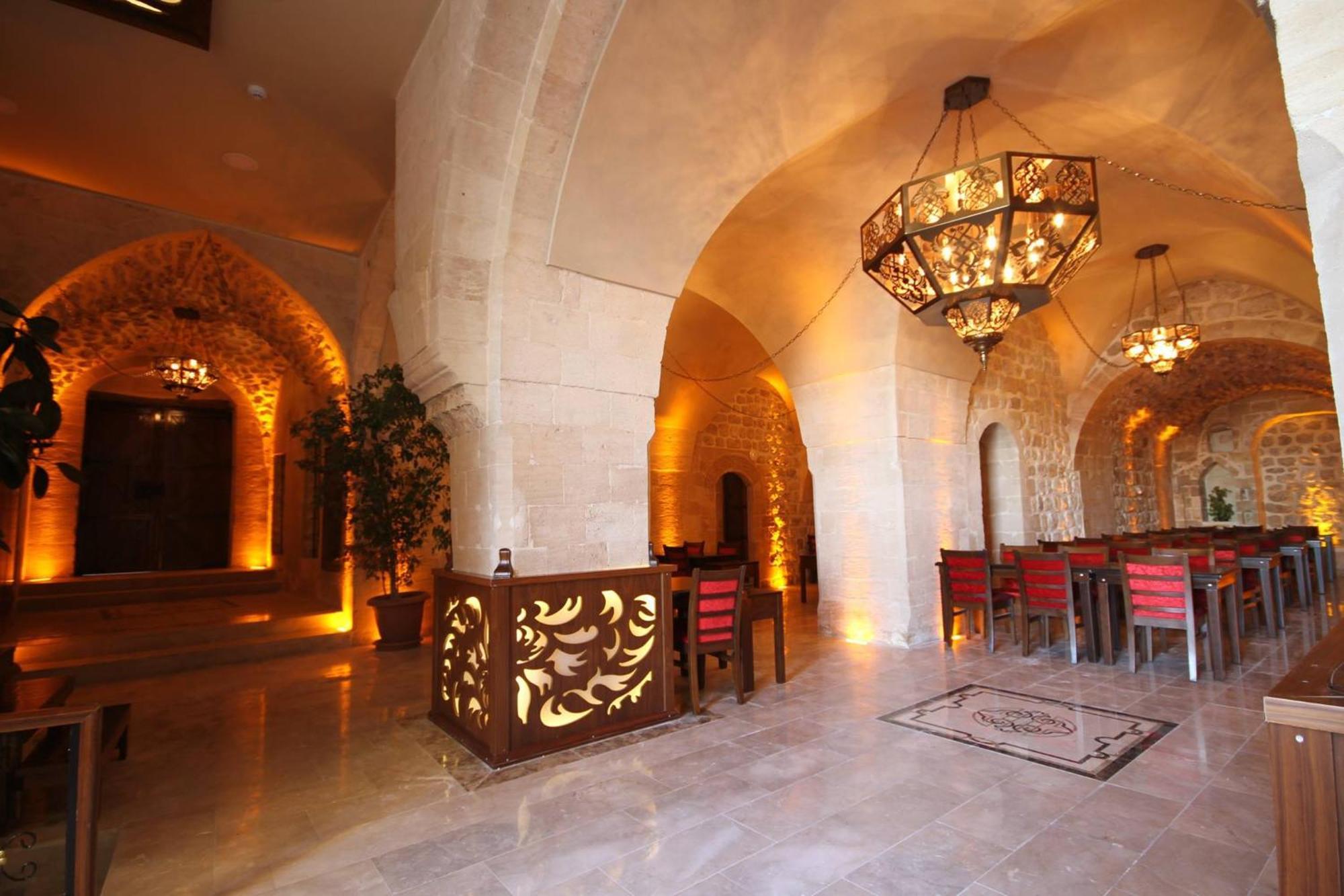Tughan Hotel Mardin Extérieur photo